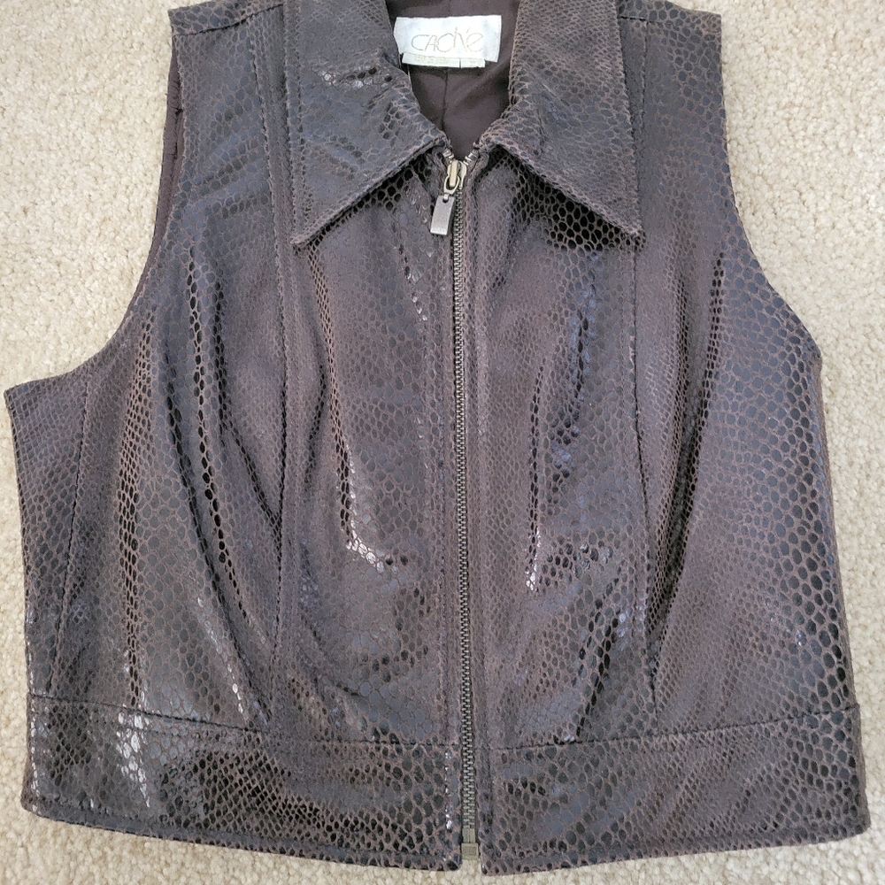 Cache Leather Vest - Picture 2 of 4